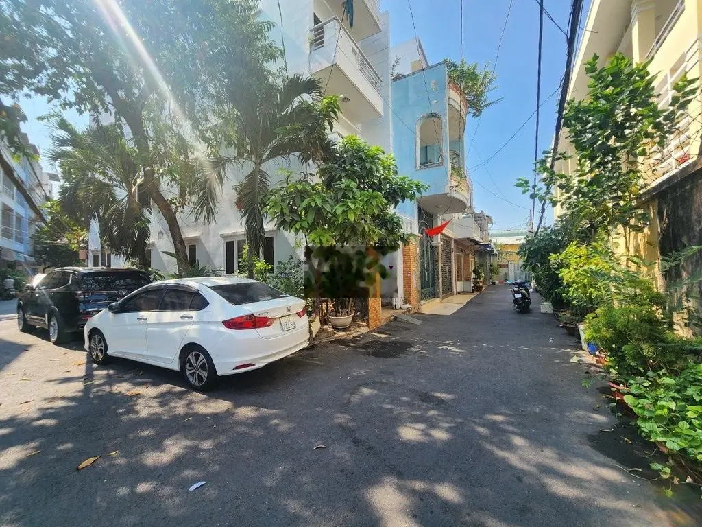 NHÀ KHU CAFE DU MIÊN, HỒ BƠI K690 - HẺM 5 MET