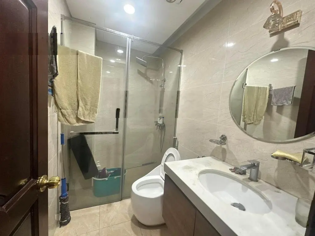 Bán nhà trung tâm phố Ngọc Lâm - 5 tầng thang máy - 5m ra mặt phố - 70m2 chỉ 12.5 tỷ