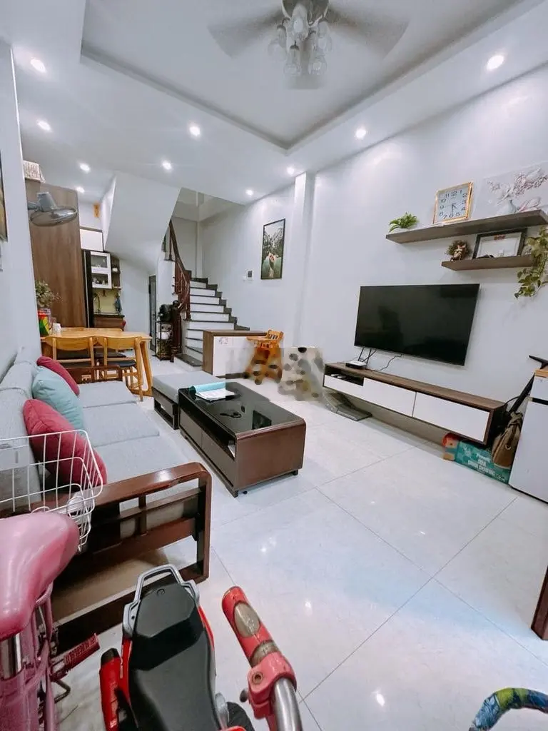 BÁN NHÀ TÂY MỖ- LÔ GÓC- 36M2 - DÂN XÂY 5 TẦNG - NHÀ SIÊU THOÁNG