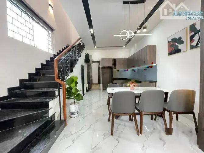 Bán nhà Nguyễn Văn Đậu, P11, quận Bình Thạnh. SHR. Pháp lí chuẩn