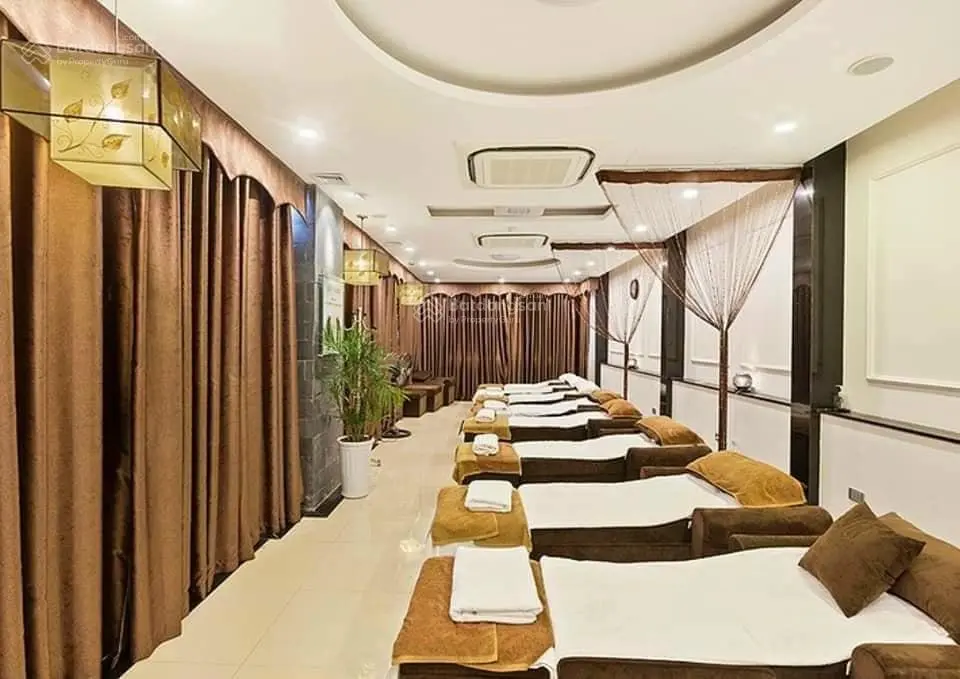 Bán nhà Nguyễn Văn Huyên, Cầu Giấy 73m2 đẹp long lanh, 45 chỗ, nhỉnh 18 tỷ, 88m công viên Nghĩa Đô