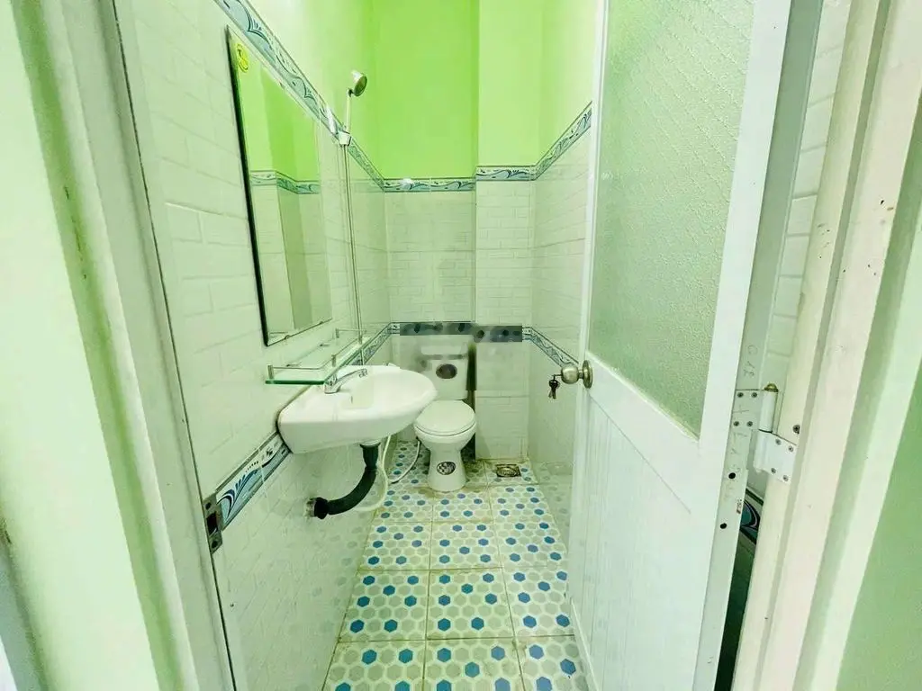 Cần bán nhà tô Ngọc Vân q12