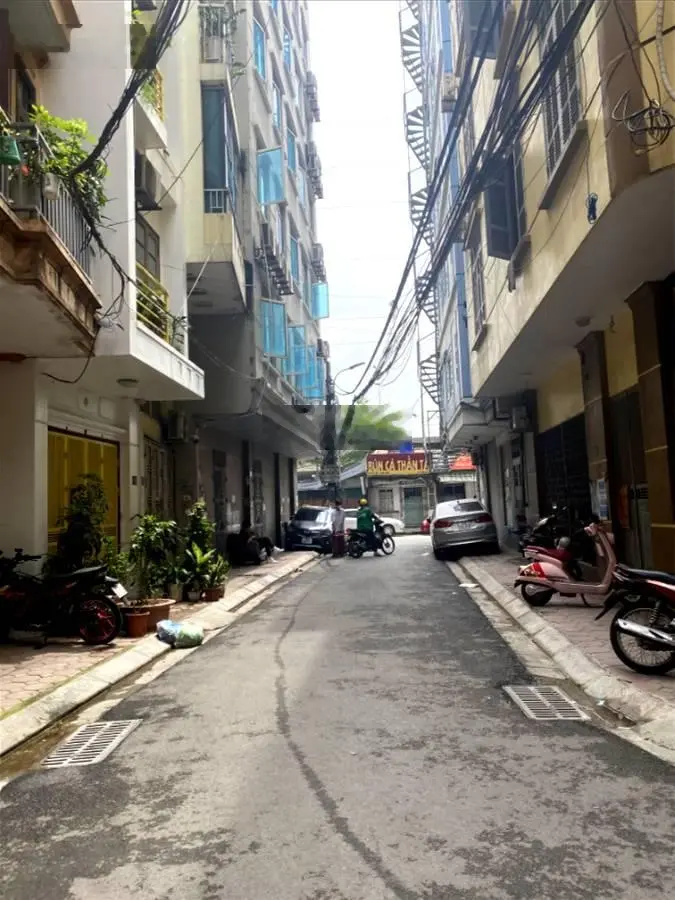 Nhà cấp 4 phố Nguyễn Xiển 50m mặt tiền 4m ngõ thông ô tô tránh vị trí đẹp