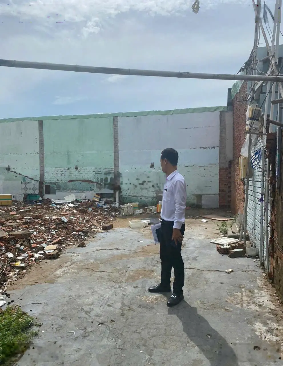 Chủ ngộp ngân hàng bán gấp lô đất đường số 6, Linh Xuân, cạnh trường học