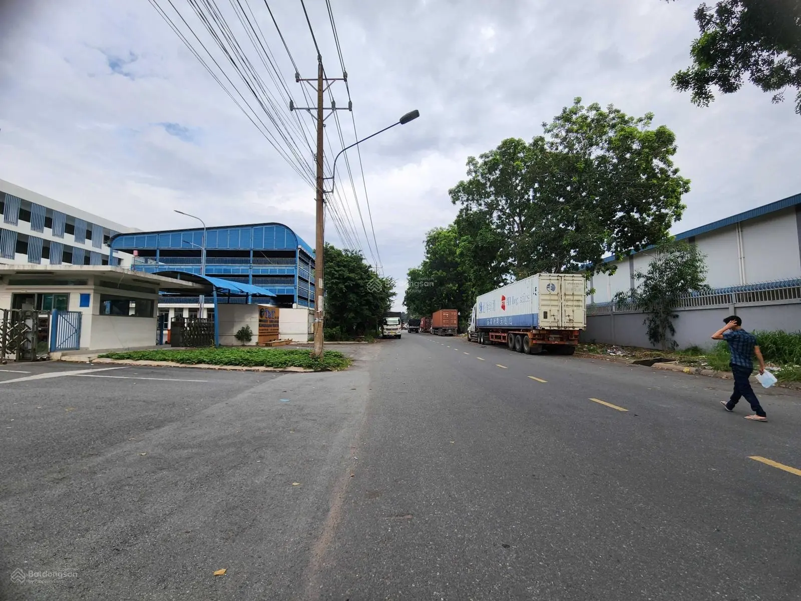 Bán xưởng KCN Sóng Thần 2 Dĩ An - 16.857m2 - chủ trương may mặc