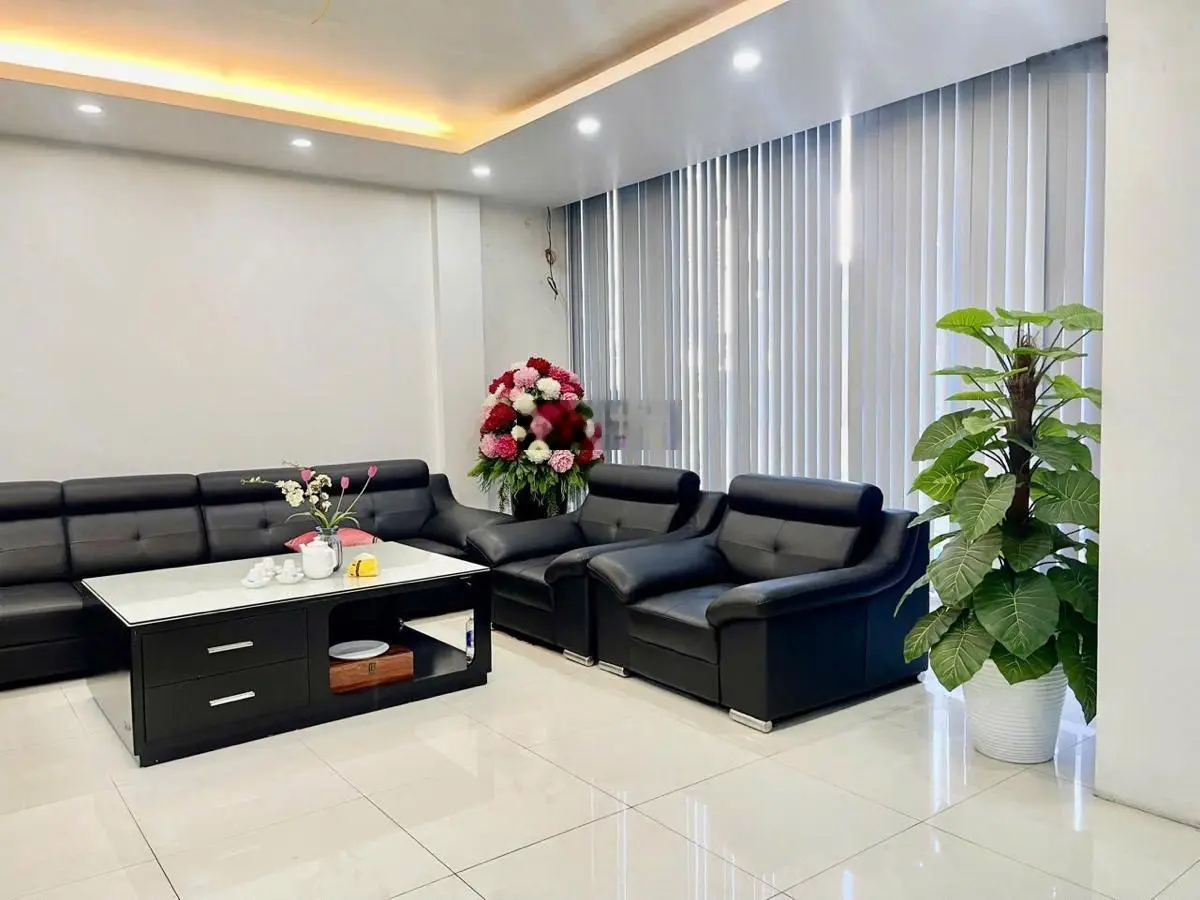 Toà VP 9T có hầm phố Nguyễn Xiển, KD văn phòng cty, spa + phòng khám..., 105m2 MT 9m giá 42.99tỷ
