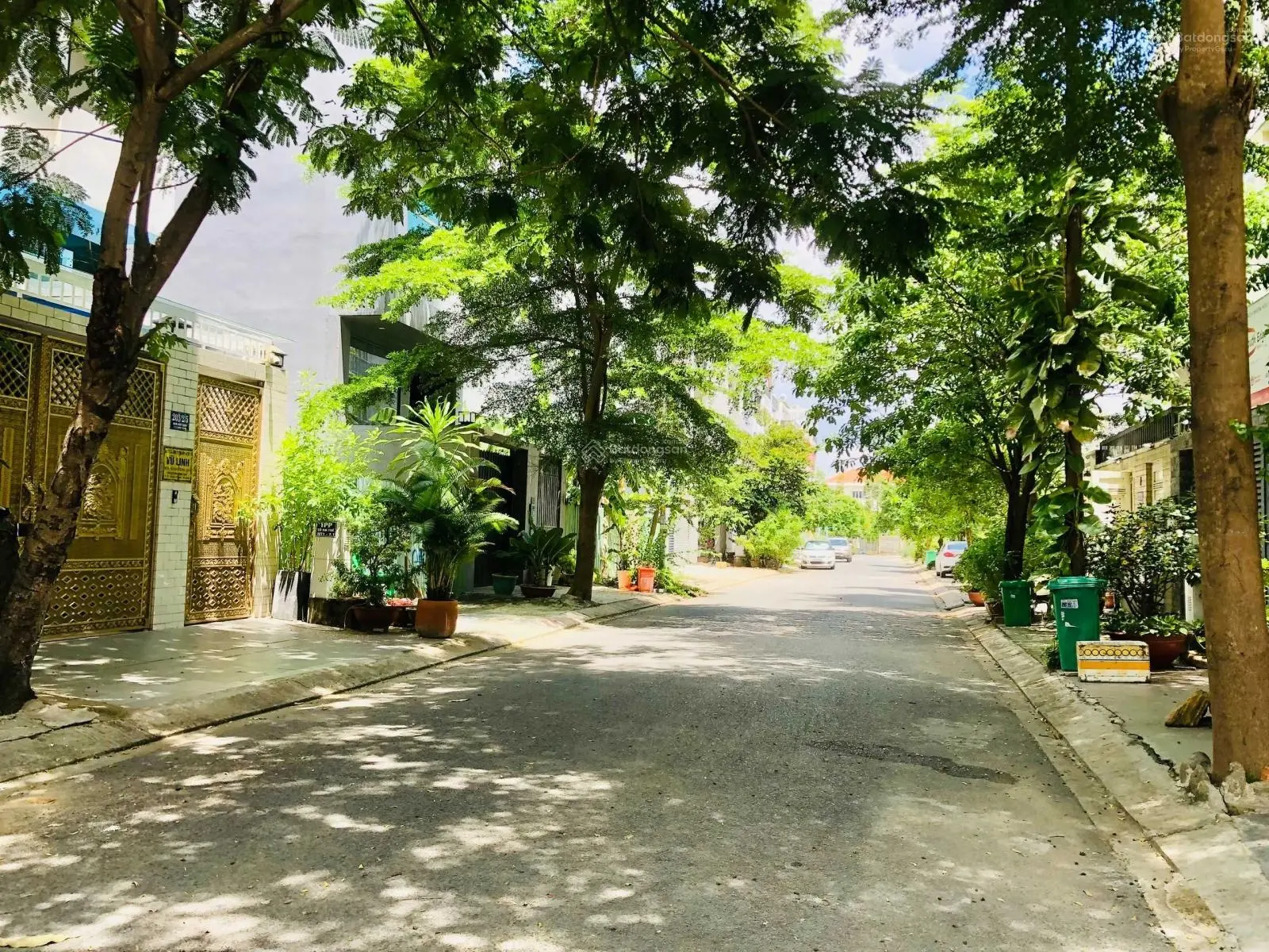 Bán nhà hẻm 8m Bùi Đình Túy, hẻm kinh doanh có vỉa hè (4,2x18m) trệt 2 lầu, giá chỉ 11,8 tỷ TL