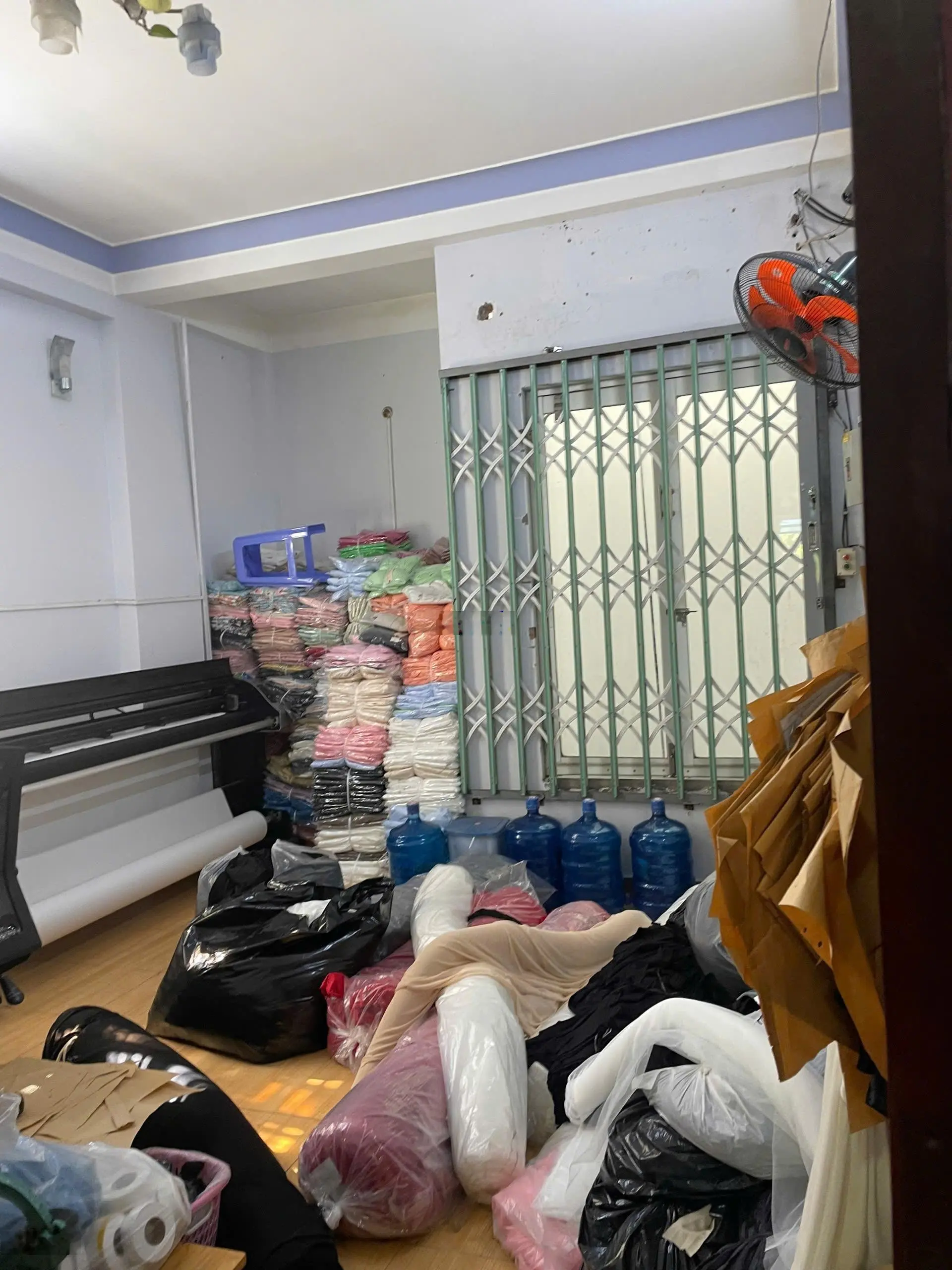 Bán nhà MTKD 2 lầu, Lê Lăng P Phú Thọ Hoà , Q Tân Phú