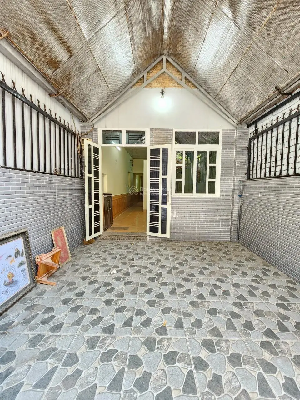 2 tỷ 750 bán nhà cấp 4 gác đúc sân thượng cách đường Cây Da 30m, P. Tân Bình, TP. Dĩ An