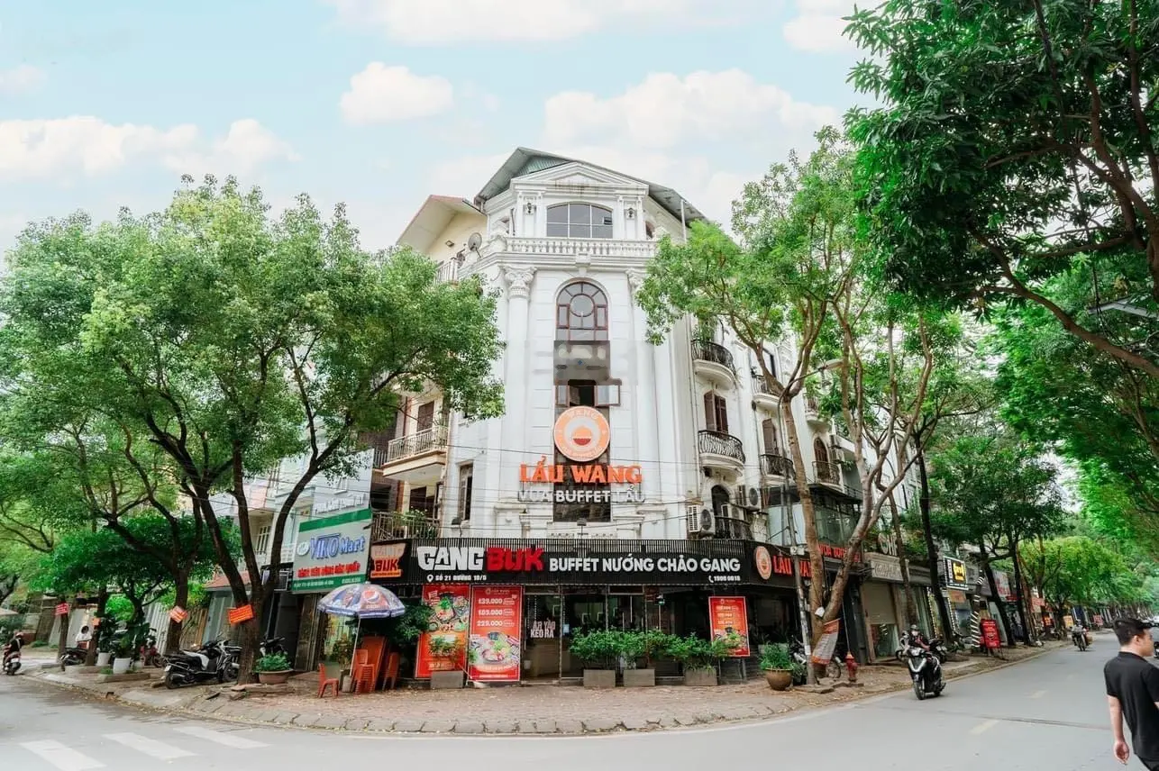 Bán nhà mặt phố Văn Quán, lô góc 102m2, đẹp nhất phố không có căn thứ 2, kinh doanh cực sầm uất