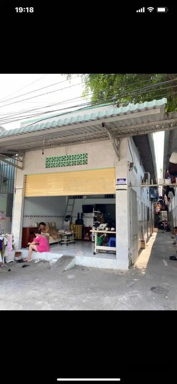 Cần bán căn nhà và 6 p trọ mặt tiền kinh doanh ngay chân chung cư Bcons giá 4.7 tỷ LH 0932 136 ***