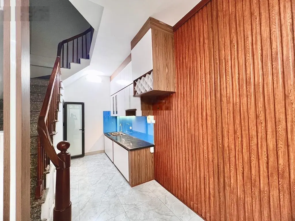 6 tỷ có 35m2 5 tầng nhà Lĩnh Nam Vĩnh Hưng, ngõ thông, 3 gác đua, nhà mới ở ngay