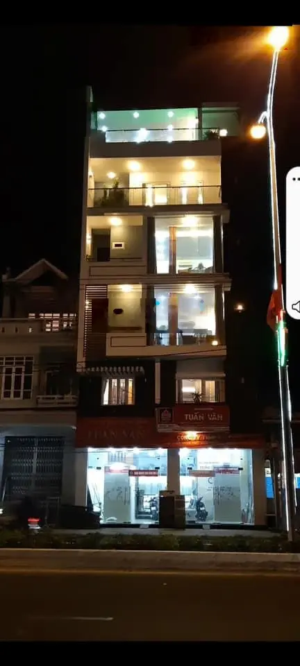 Bán nhà mặt phố 600m2 tại Lạc Long Quân, Thị trấn Diên Khánh, Khánh Hòa