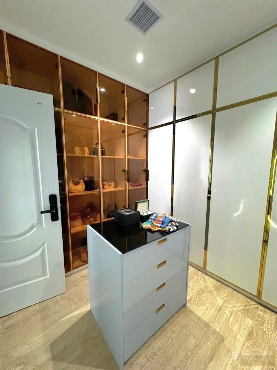 Bán biệt thự 2 mặt tiền khu đô thị Mỹ Gia gói 2, trung tâm hành chính Vĩnh Thái, Nha Trang