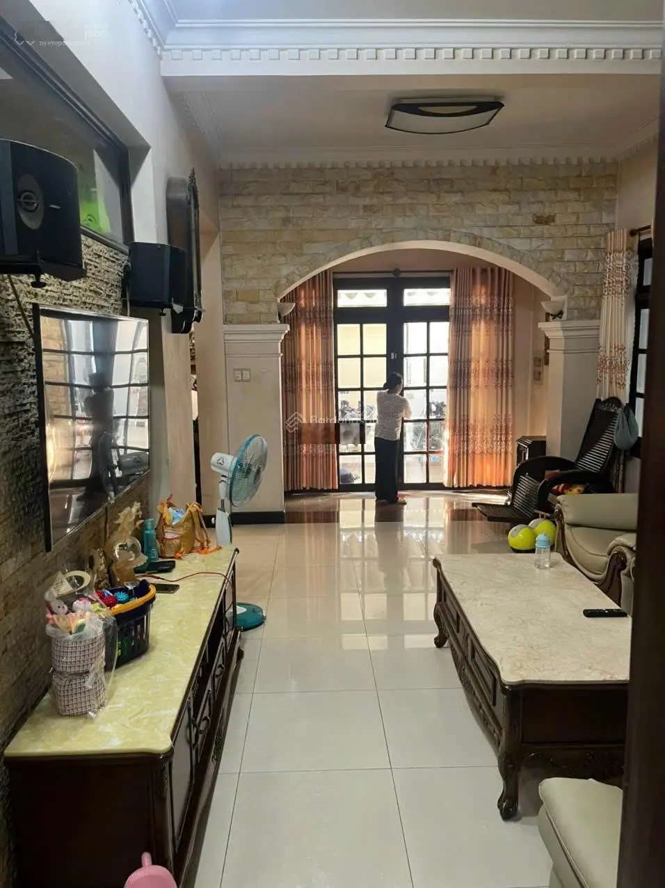 Bán gấp biệt thự , DT : 172m2 tại Dân Chủ, Hiệp Phú, Q9, 21 tỷ