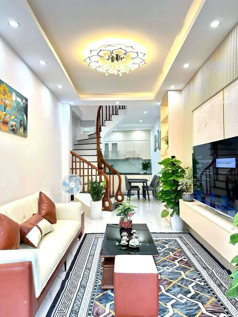 Bán nhà Xuân Đỉnh 38m, 6 tầng nhỉnh 6 tỷ LH ***