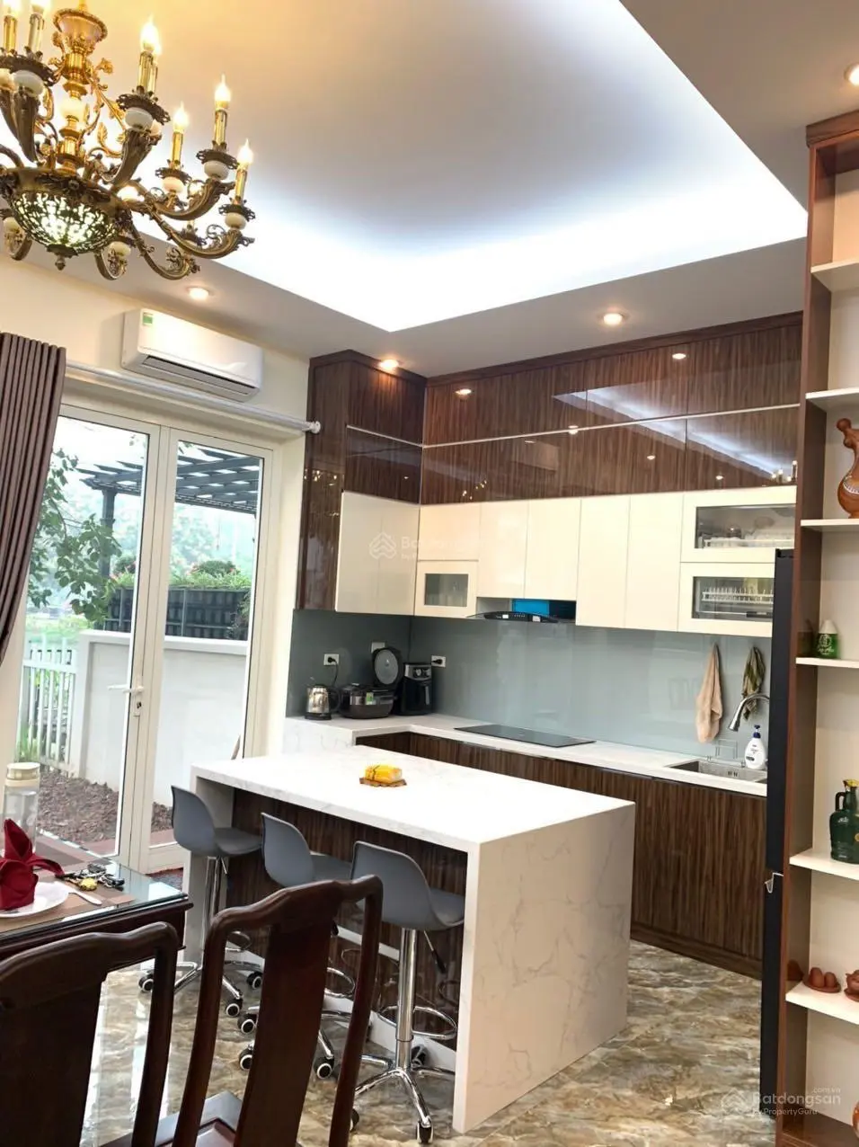 Bán biệt thự song lập Hoa Lan 8 sông to đẹp 212m2, Tây Tứ Mệnh Vinhomes Riverside, 0963 892 ***