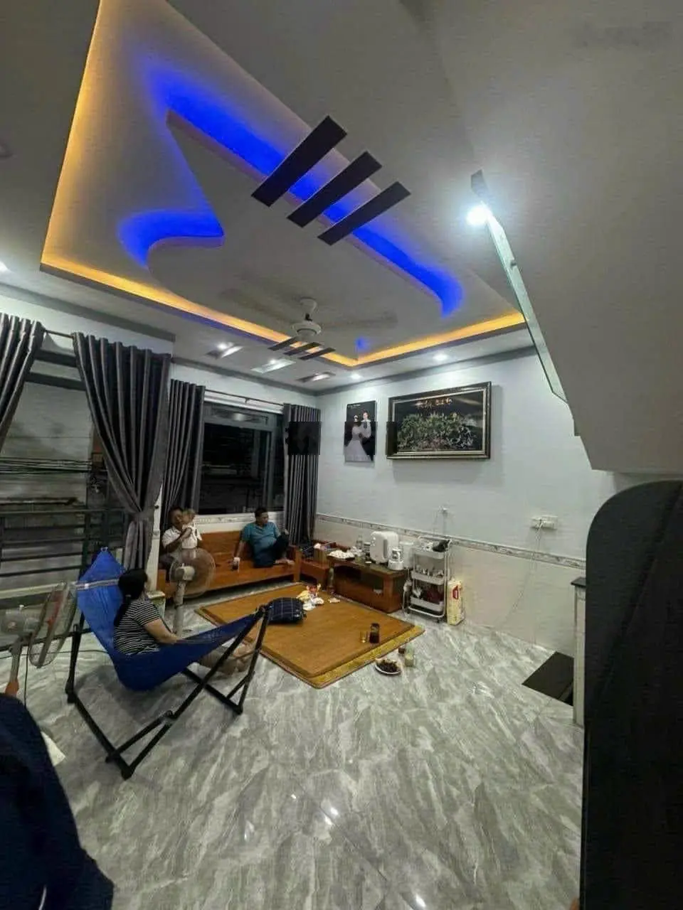 Bán Gấp Nhà Bình Chánh 1,5t/80m2.3pn.SHR.MTĐ 6m.Đang cho thuê 8tr/tháng