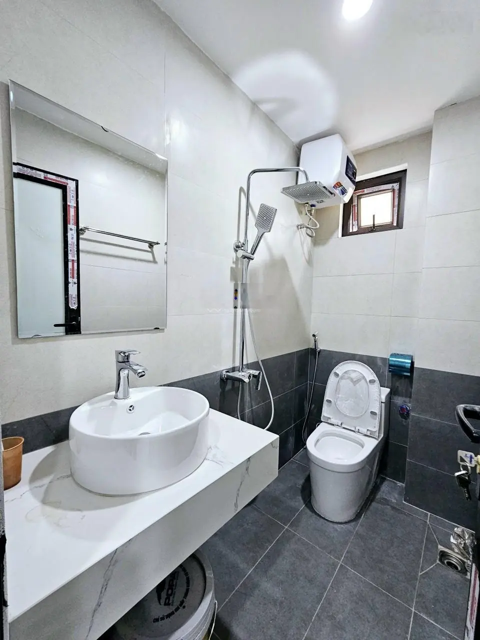 Nhà học viên tài chính - dt 54m2 - 5 tầng - mt6.3 m - chào 9.3 tỷ - bắc từ liêm - kinh doanh - ôtô