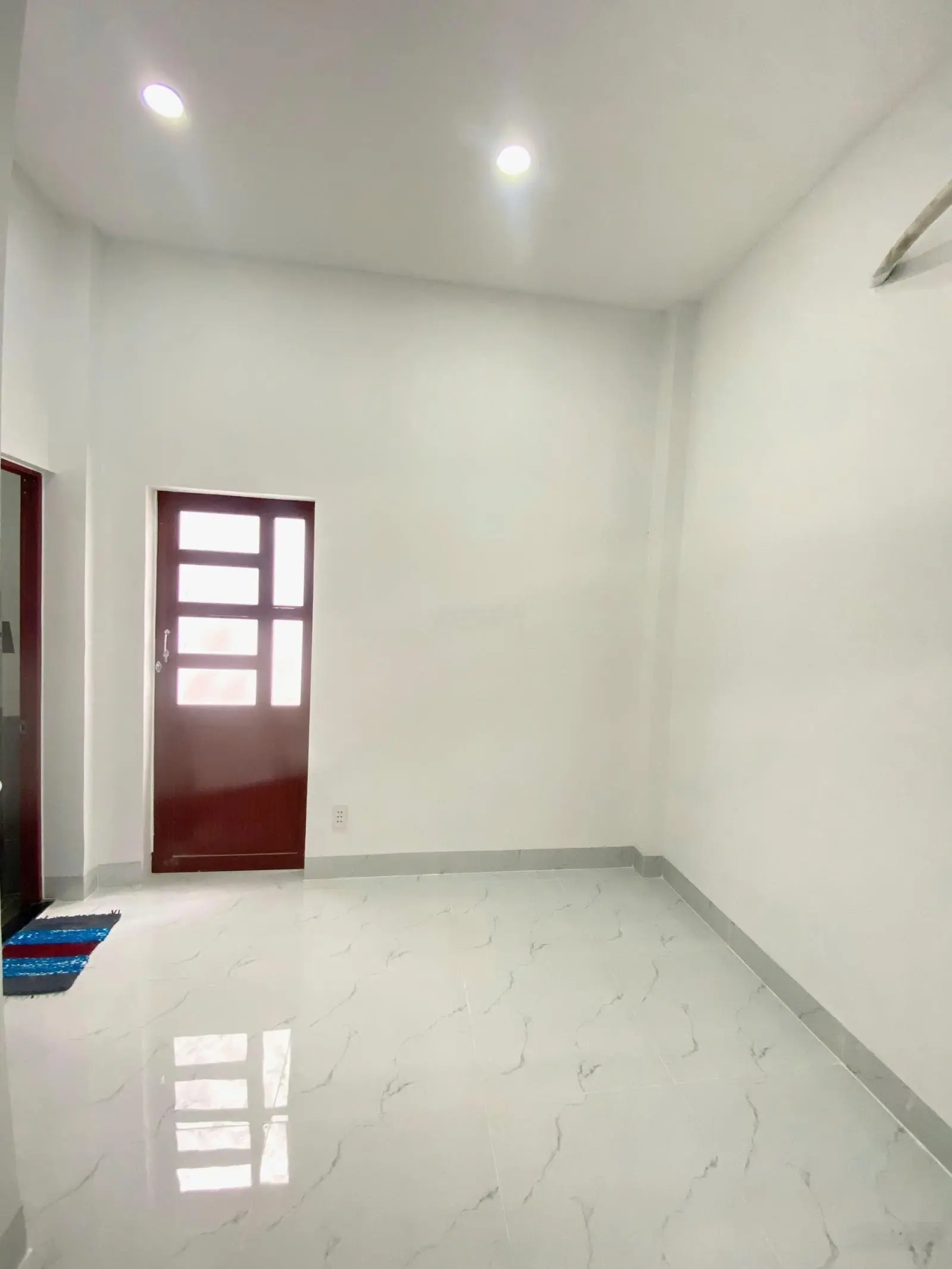 Nhà đường Lò Gốm 55,4m2, 2 phòng ngủ