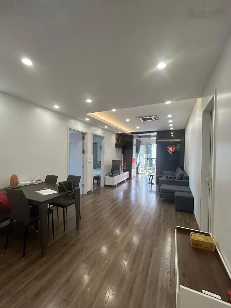 Bán căn 3n CC 259 Yên Hòa dt 80m2 đủ nội thất