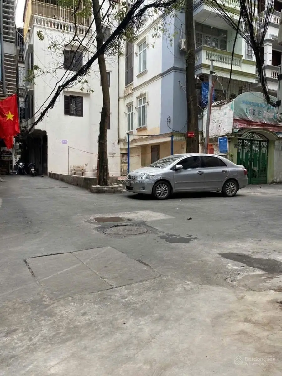 289tr/m2 ô tô 7 chỗ phi thẳng vào nhà đẹp 65m2, 6T thang máy Nguyễn Trãi 18.8 tỷ