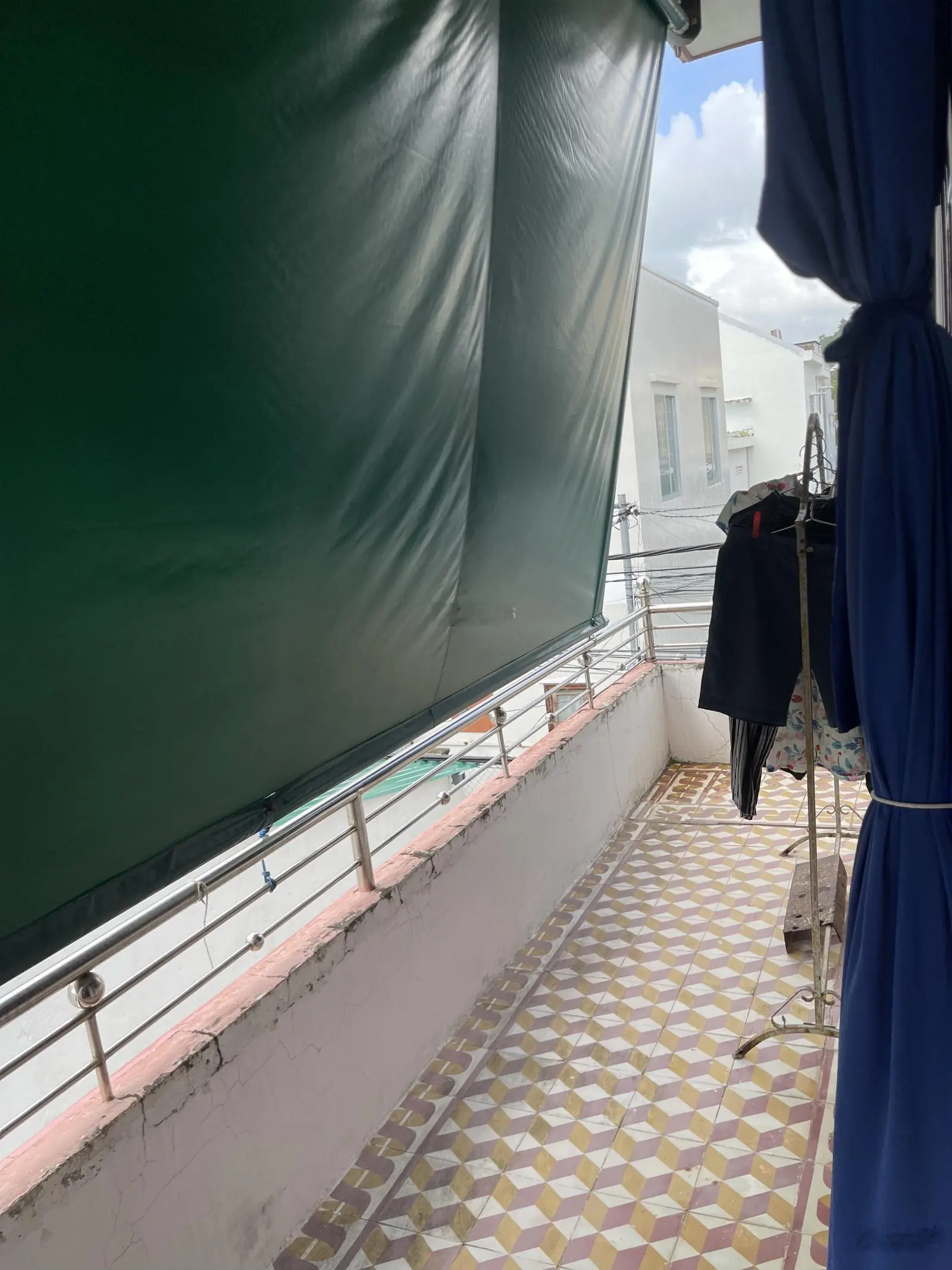 Bán nhà riêng tại đường Dương Hiến Quyền, 3 mặt tiền 8,8 tỷ VND, 130,8m2, view đẹp, giá ưu đãi