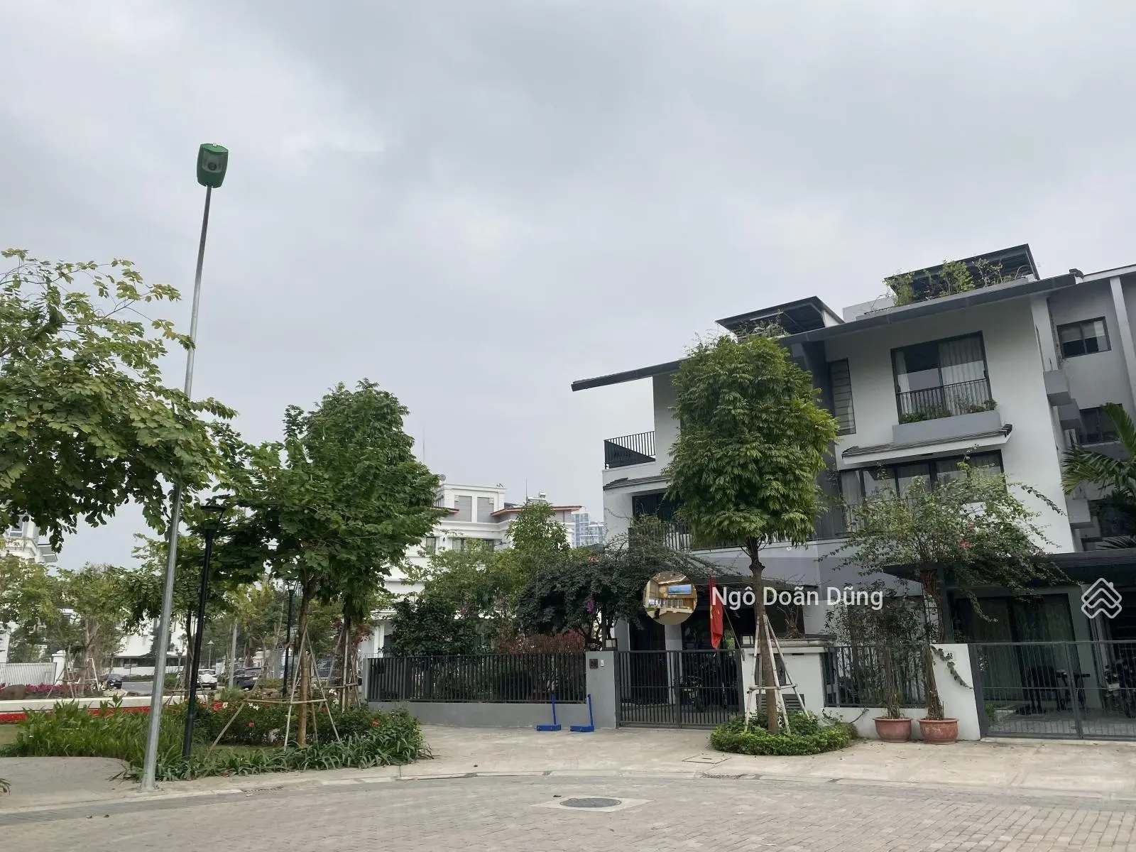 Biệt thự song lập Gamuda 160m2 nguyên bản đối diện công viên giá mềm nhất thị trường 0904 744 ***
