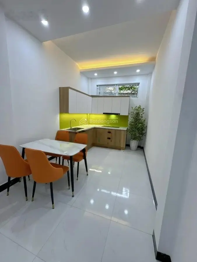 Trung Tâm Thanh Xuân - 40m2 - 7.3 tỷ - gần phố, chợ - giao thông thuận tiện - an sinh tốt - ở ngay