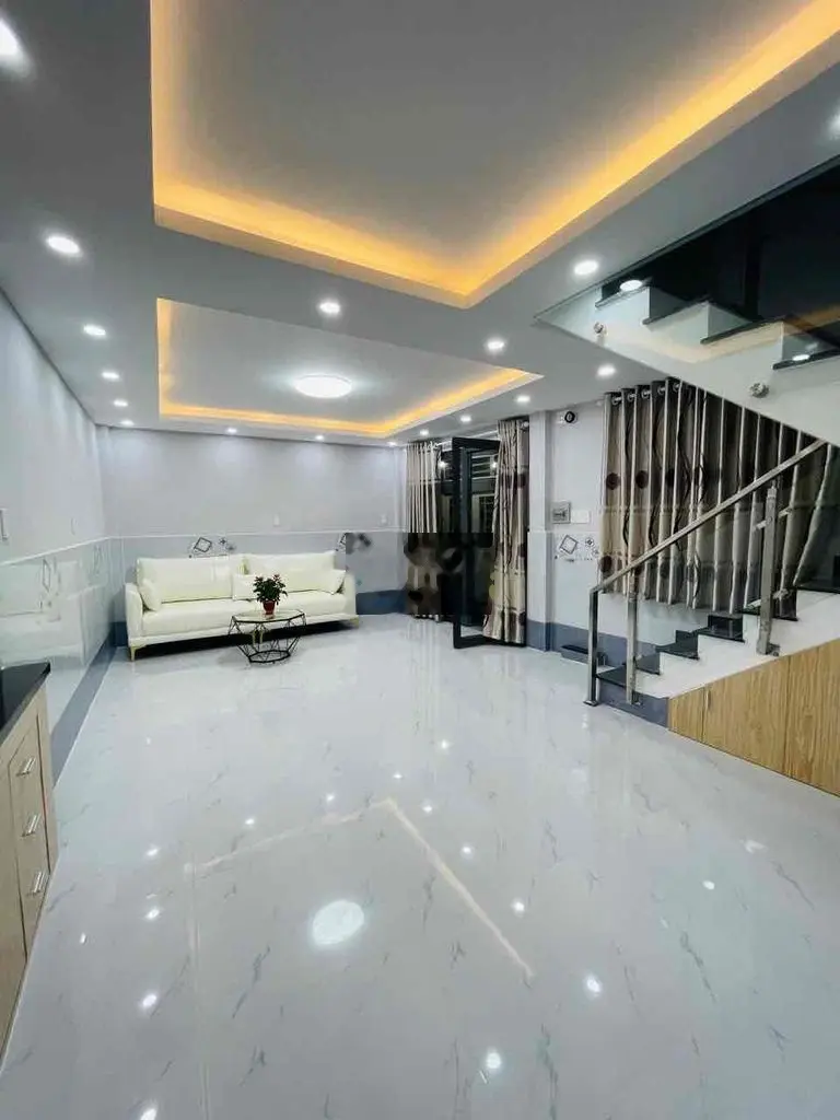 Nhà Bán - Phan Văn Trị / Ngang : 6,7m - Diện tích Sử dụng : 75m2