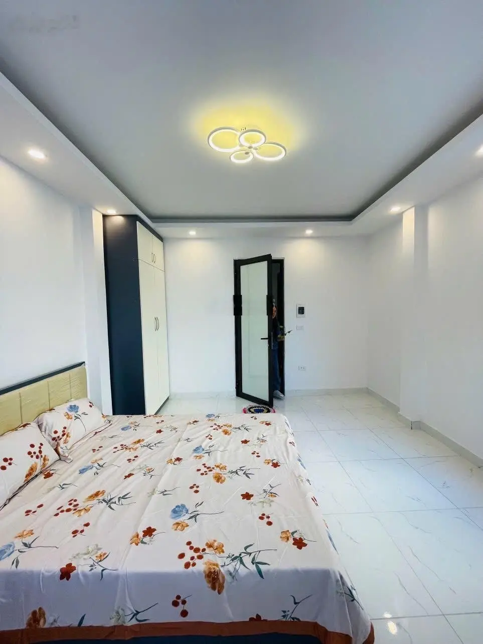 Bán nhà ở luôn quận Hai Bà Trưng, ngõ 107 Trần Khát Chân: 23/30m2 x 5 tầng, 4 ngủ khép kín