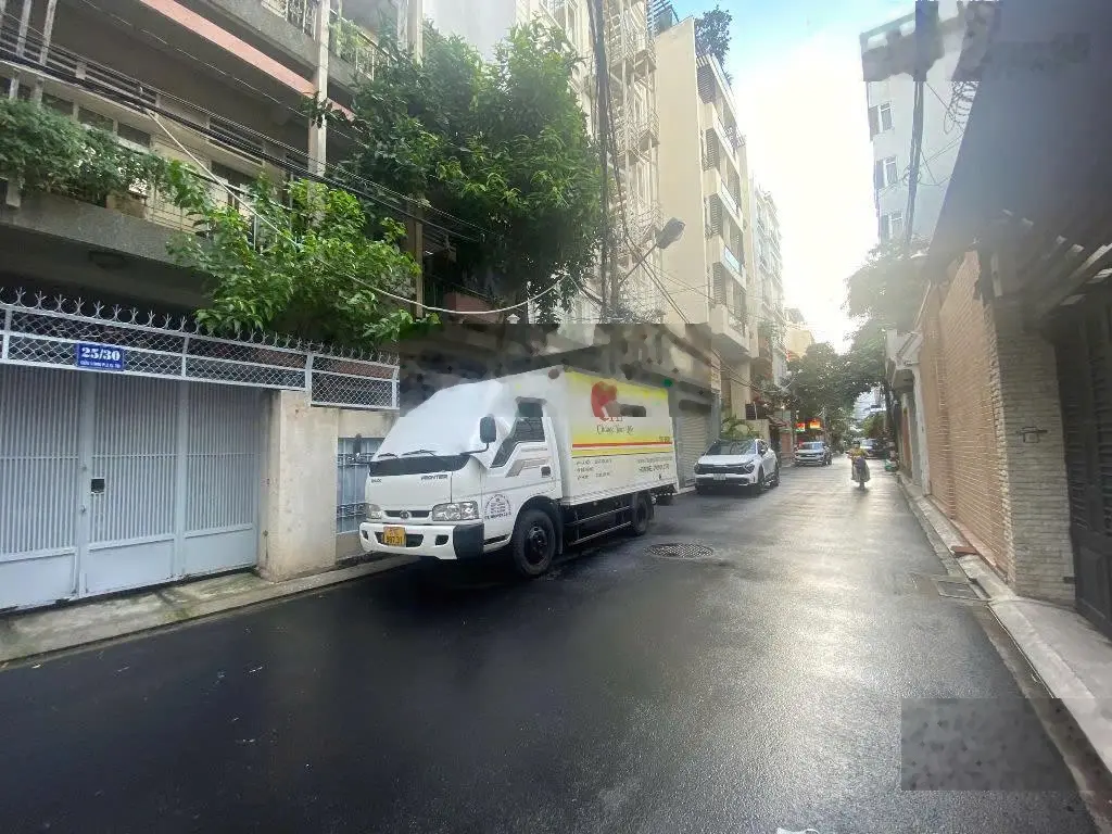 Hiếm! Khu VIP K300 phường 12 quận Tân Bình - Hẻm xe hơi - ngang hơn 8m (75m2) giá chỉ 12 tỷ