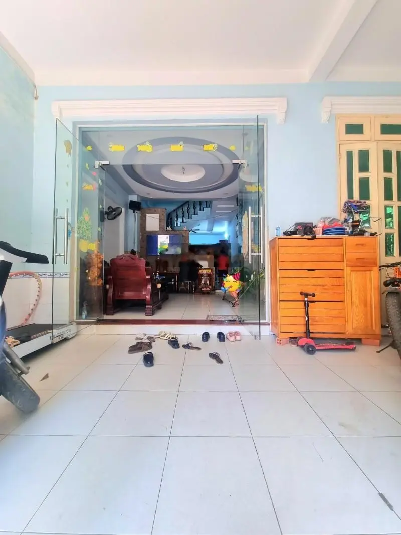 Siêu phẩm nhà góc 2 mặt tiền - ngang khủng 7.6m - vị trí vip trung tâm Dĩ An