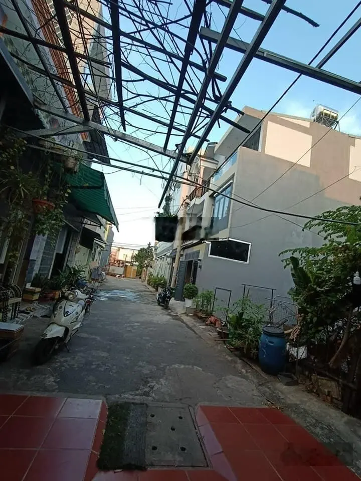 LÊN SÓNG SIÊU PHẨM HOÀNG DƯ KHƯƠNG,Q10, 3TY450,1T,2L , 3PN,4WC, ĐANG CHO THUÊ KHO 15TR/TH,HẺM 5M