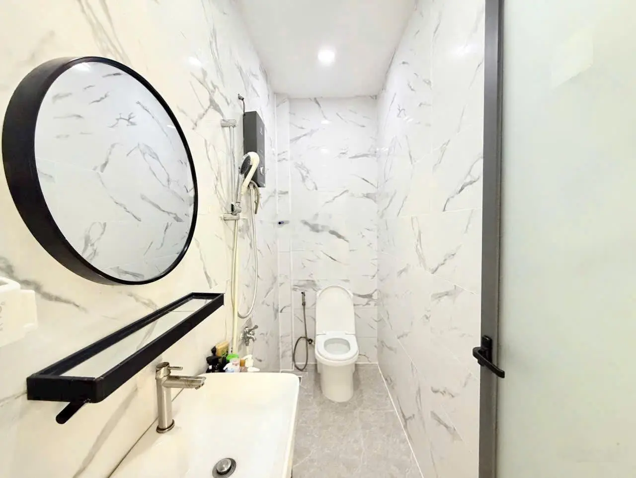 Chỉ cần 2tỷ450 bạn đã có ngay thu nhập 18triệu/1 tháng nằm ngay vị trí vàng Đường Kỳ Đồng quận 3