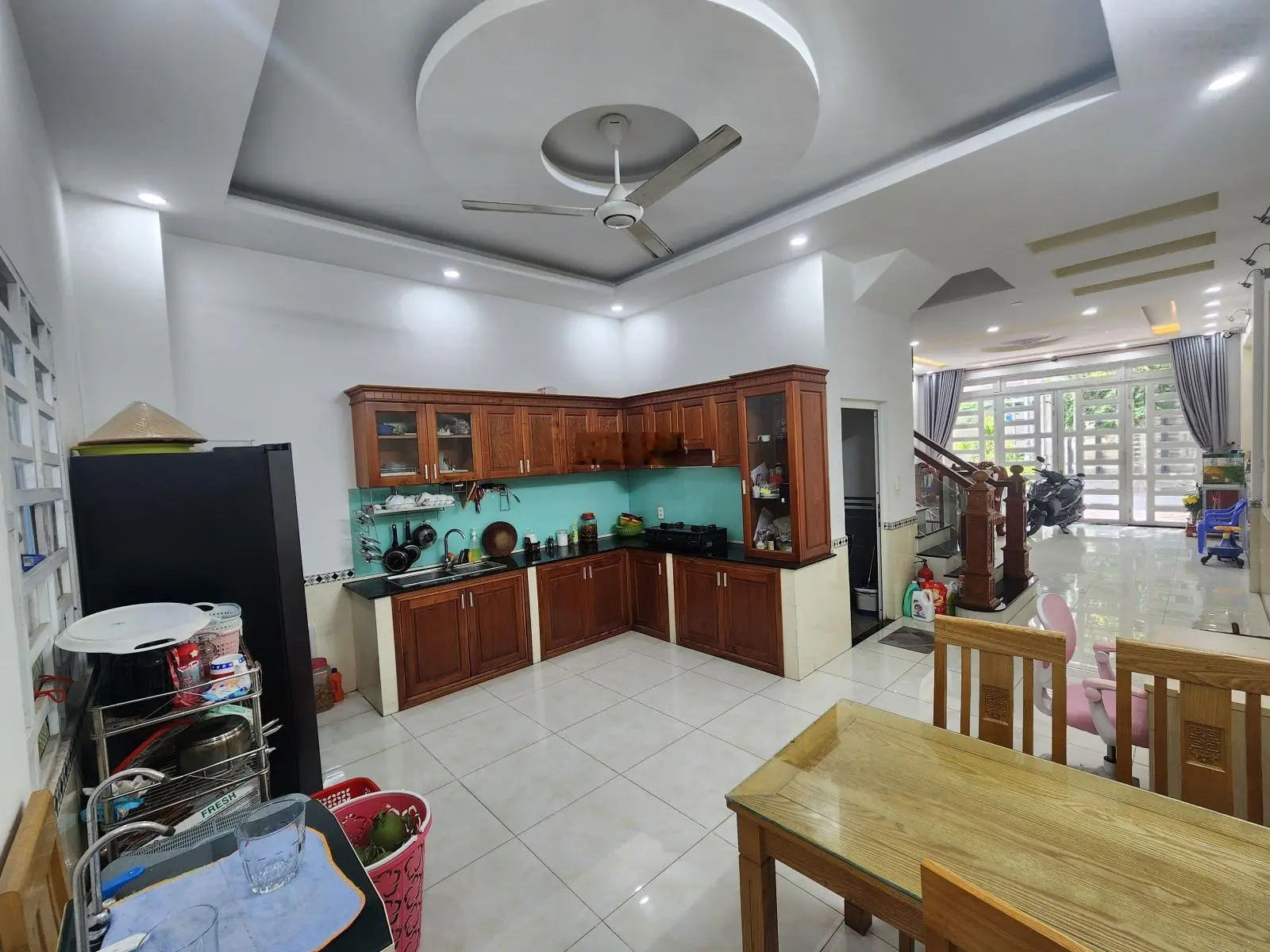 Chủ bán nhà 2 tầng cực đẹp trung tâm TP. Thuận An Gần QL13 - chợ đêm, nhỉnh 3 tỷ tl