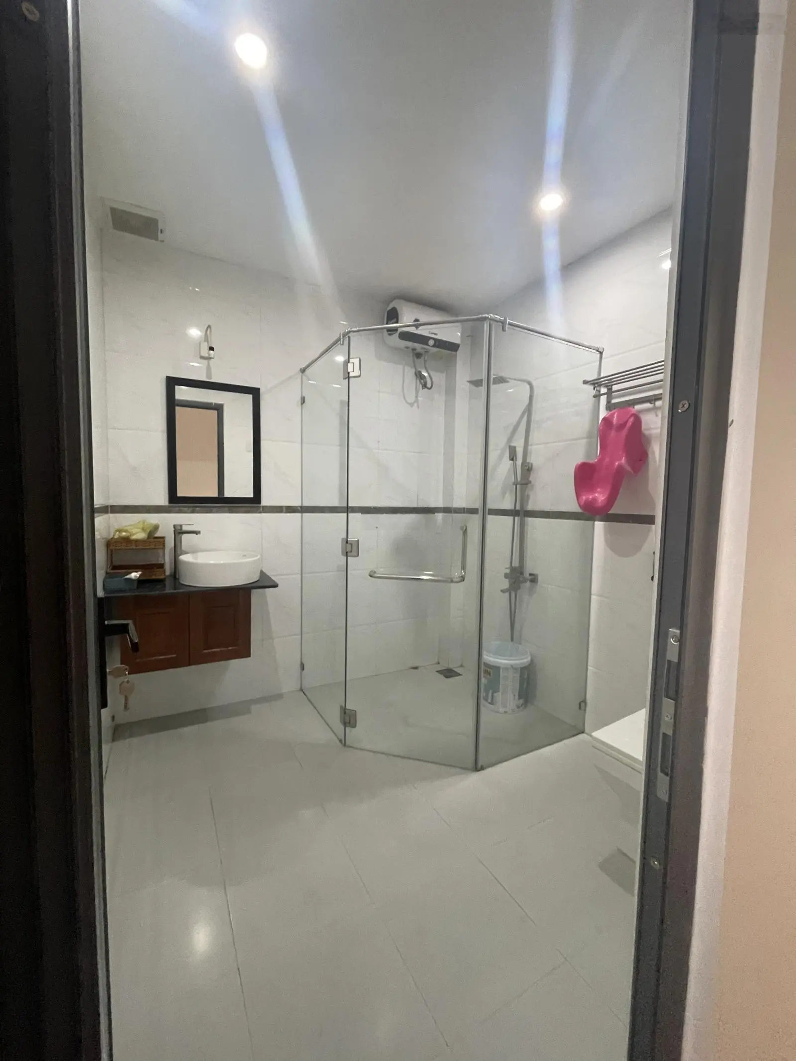 Hot! Nhà riêng tại Hòa An, 4,8 tỷ, 105m2, 5PN, 4WC, 3 tầng, pháp lý đầy đủ