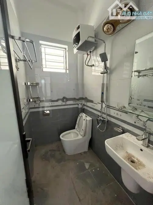 Bán Nhà 2 Tầng Chính Chủ Ô 18, P. Hạ Long - Sổ Đỏ, Diện Tích 55m, Khu Dân Cư Văn Hóa