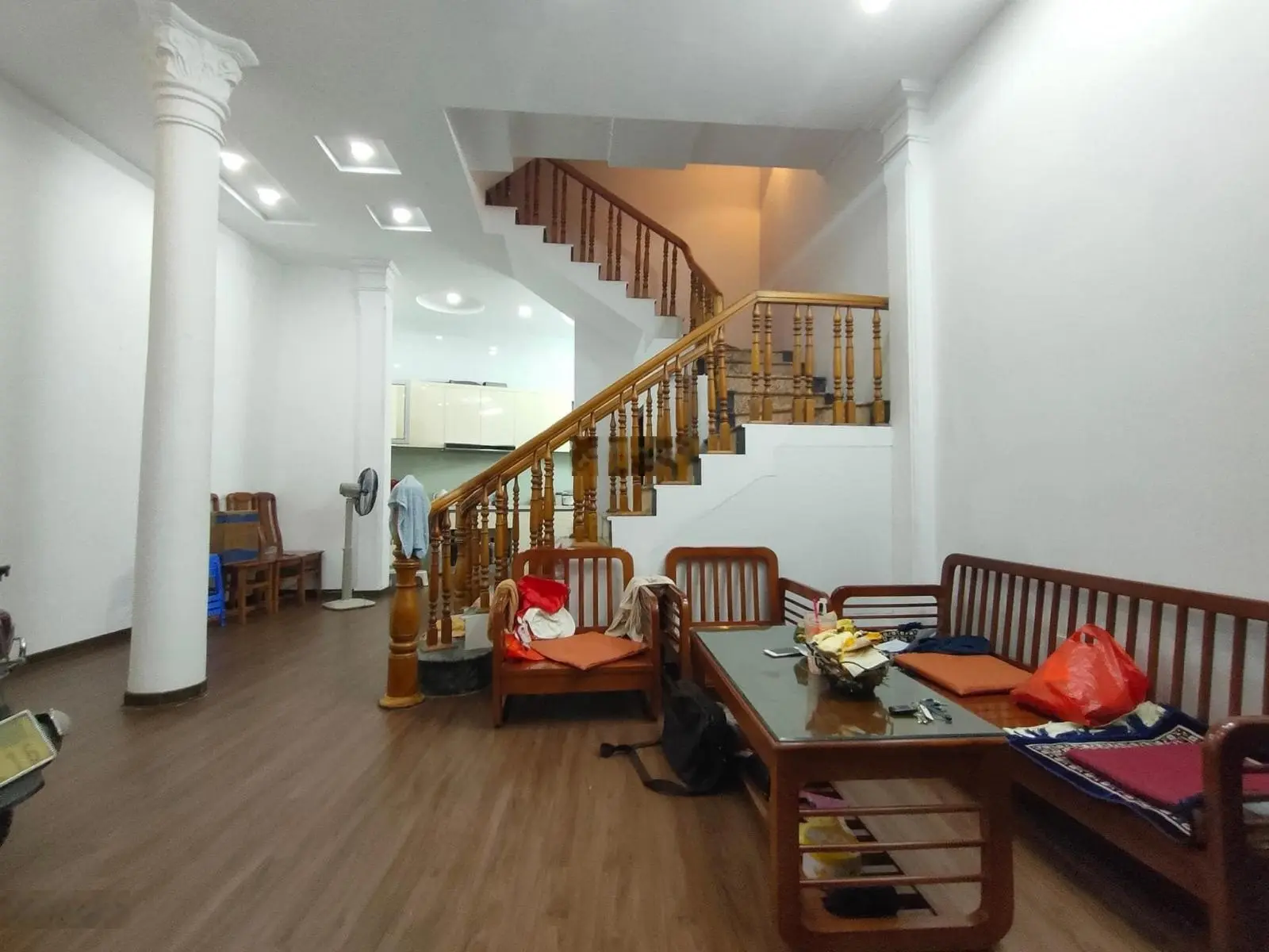 Bán nhà Nguyễn Trãi Thanh Xuân, 69m2, 4 tầng, nhà đẹp ở ngay 7.25 tỷ. LH 0968 131 ***