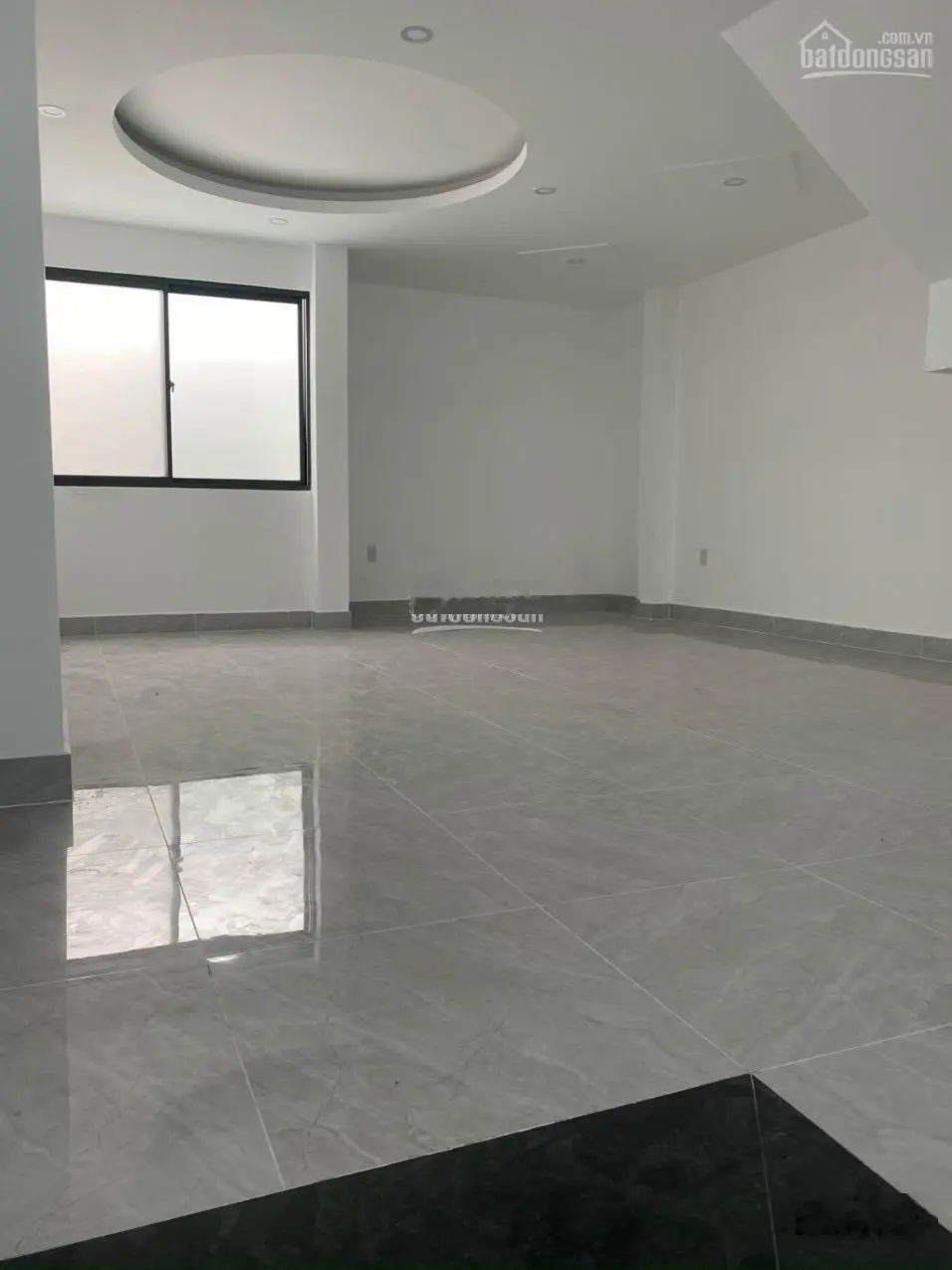 Bán nhà 1 sẹc đường 18B quận Bình Tân, ngang 4,5x17m, đúc 3,5 tấm hẻm 8m. Xe hơi vào nhà 5tỷ8