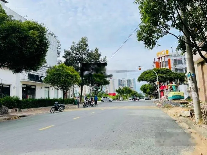 Chính chủ nán đất nền KDC D2D, Biên Hoà. DT 88m2, Sổ hồng riêng, XDTD, Giá 2tỷ2/lô. LH 0336 556 ***