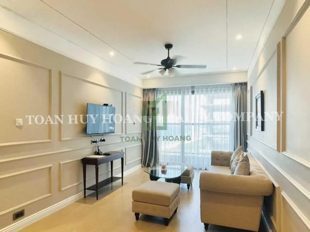 Bán căn hộ 2 phòng ngủ tòa Alphanam Luxury chuẩn 5 sao