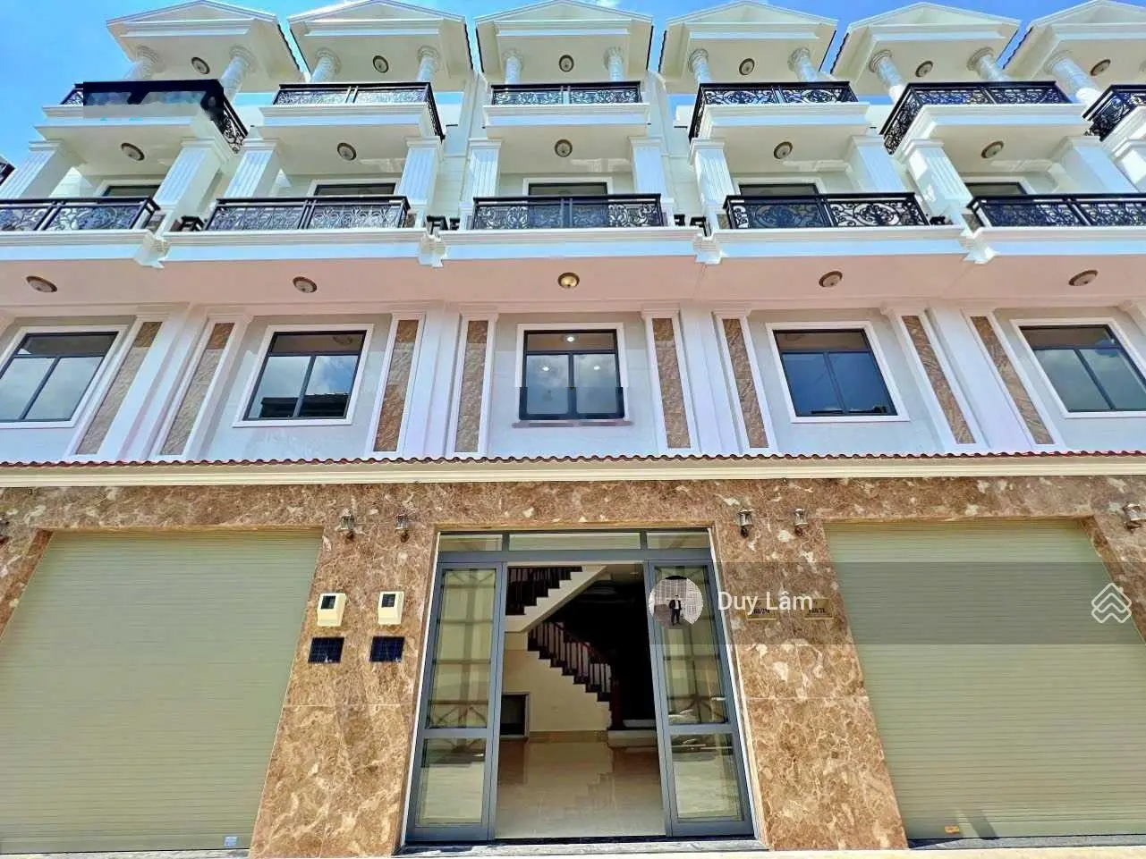Nhà MỚI 100% ngay ĐH Luật, đường ôtô sát Phạm Văn Đồng - sổ hồng riêng, có hỗ trợ vay NH