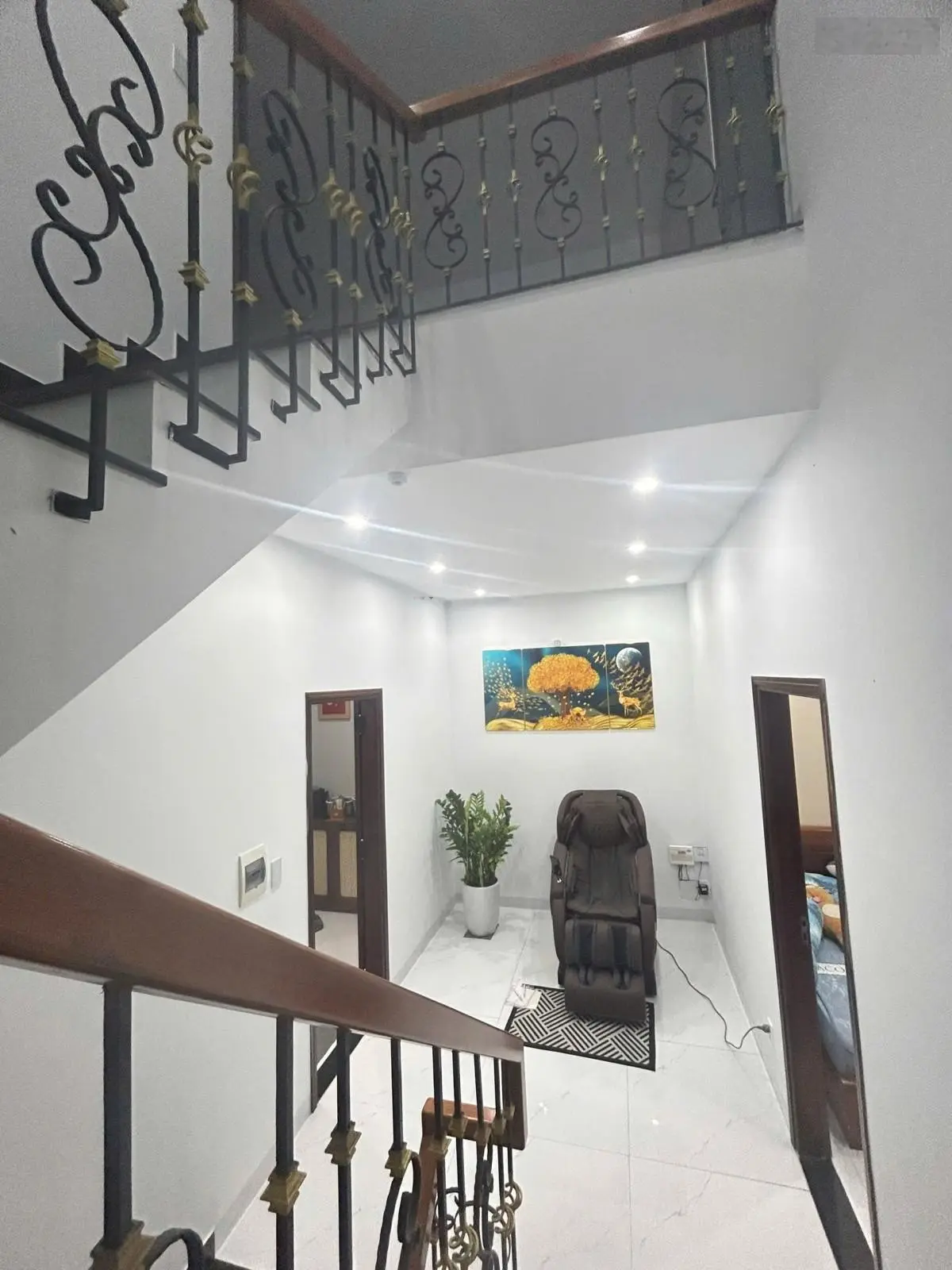 Siêu đẹp nhà 3 tầng - trung tâm hải châu - full nội thất - vào ở ngay!