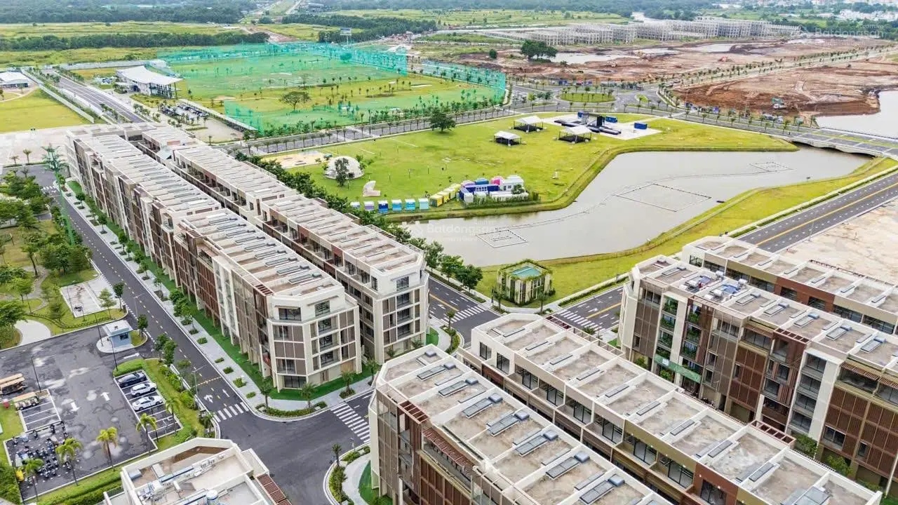 Bán gấp nhà phố đường 20m đẹp nhất The Global City. Chịu lỗ 15% giá HĐ gốc