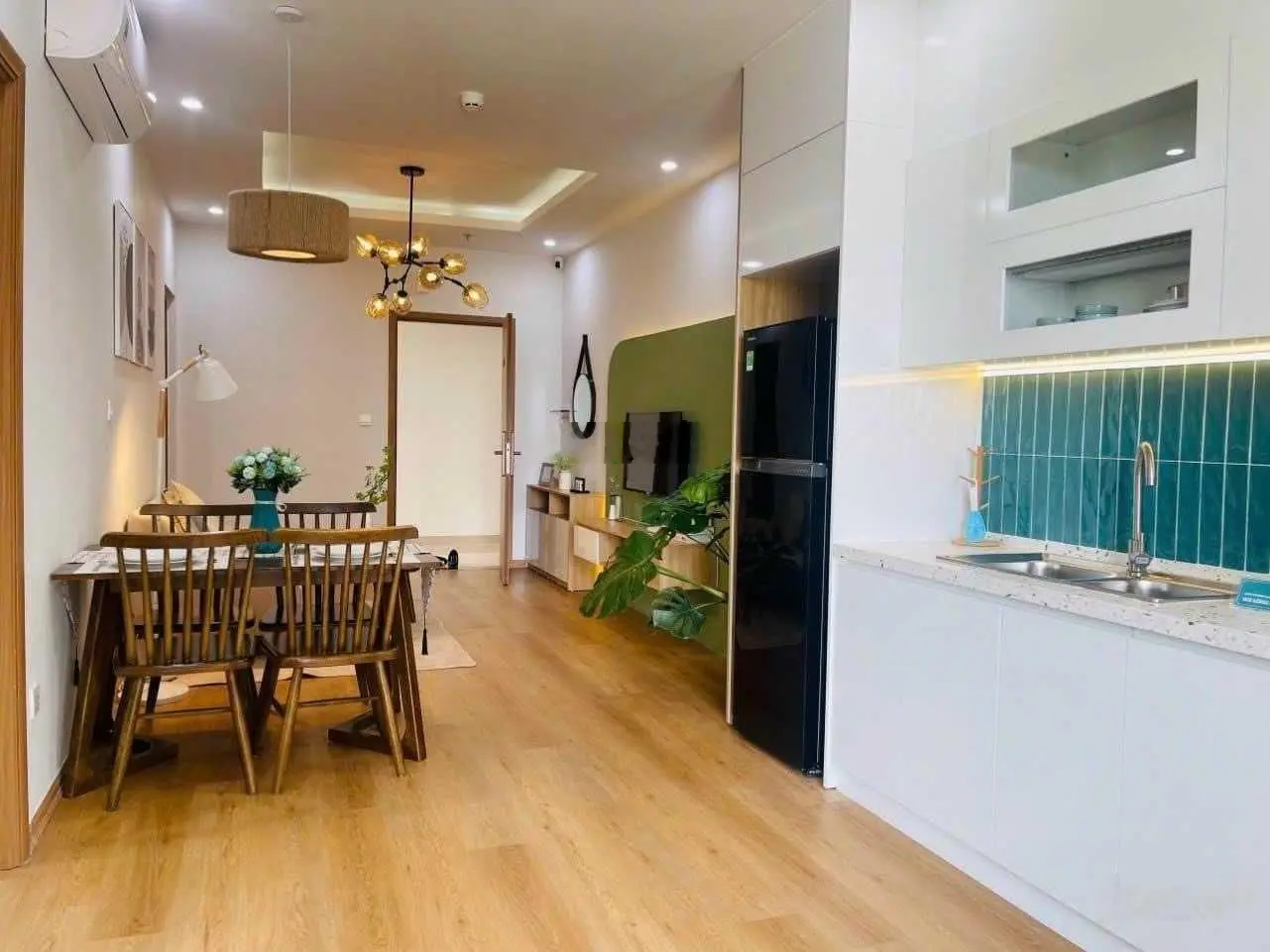 Tôi bán GẤP 2 căn chung cư Ori Garden Đà Nẵng, giá chỉ 1,3x tỷ. View biển tầng đẹp, sổ lâu dài.