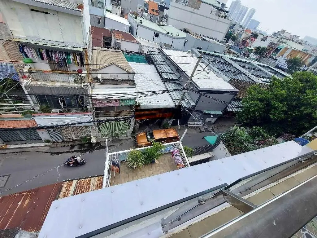 Víp 3 tầng, nguyễn thị thập- kế bên chợ tân mỹ , tài chính chỉ nhỉnh 8 tỷ