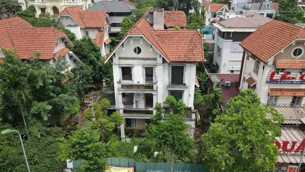 Bán biệt thự - mặt phố Yên Hòa - Cầu Giấy - rẻ 20% so với thị trường - 400m2 - MT 18m - đường 17m