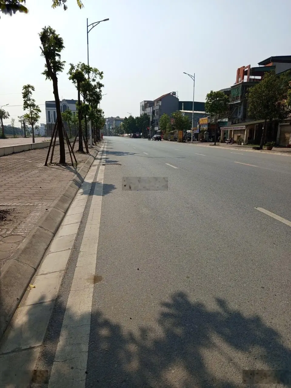Mặt phố ỷ lan/124/143m2/4.3mt/4 tầng/16.2 tỷ có thương lượng
