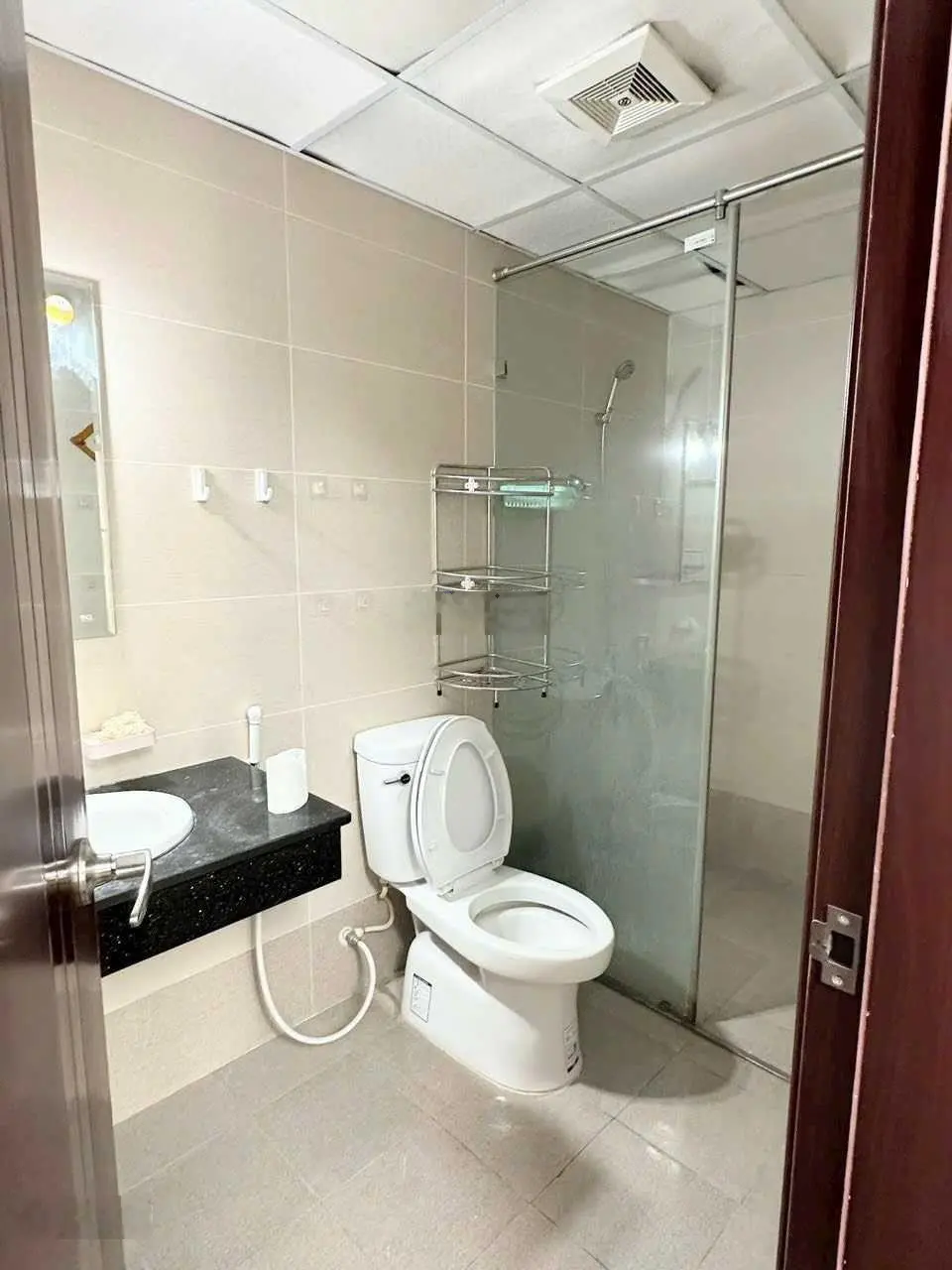 Bán 71m2 2N2W giá 5.2 tỷ tòa Central Field - 219 Trung Kính, Q Cầu Giấy, LH 0971 565 ***